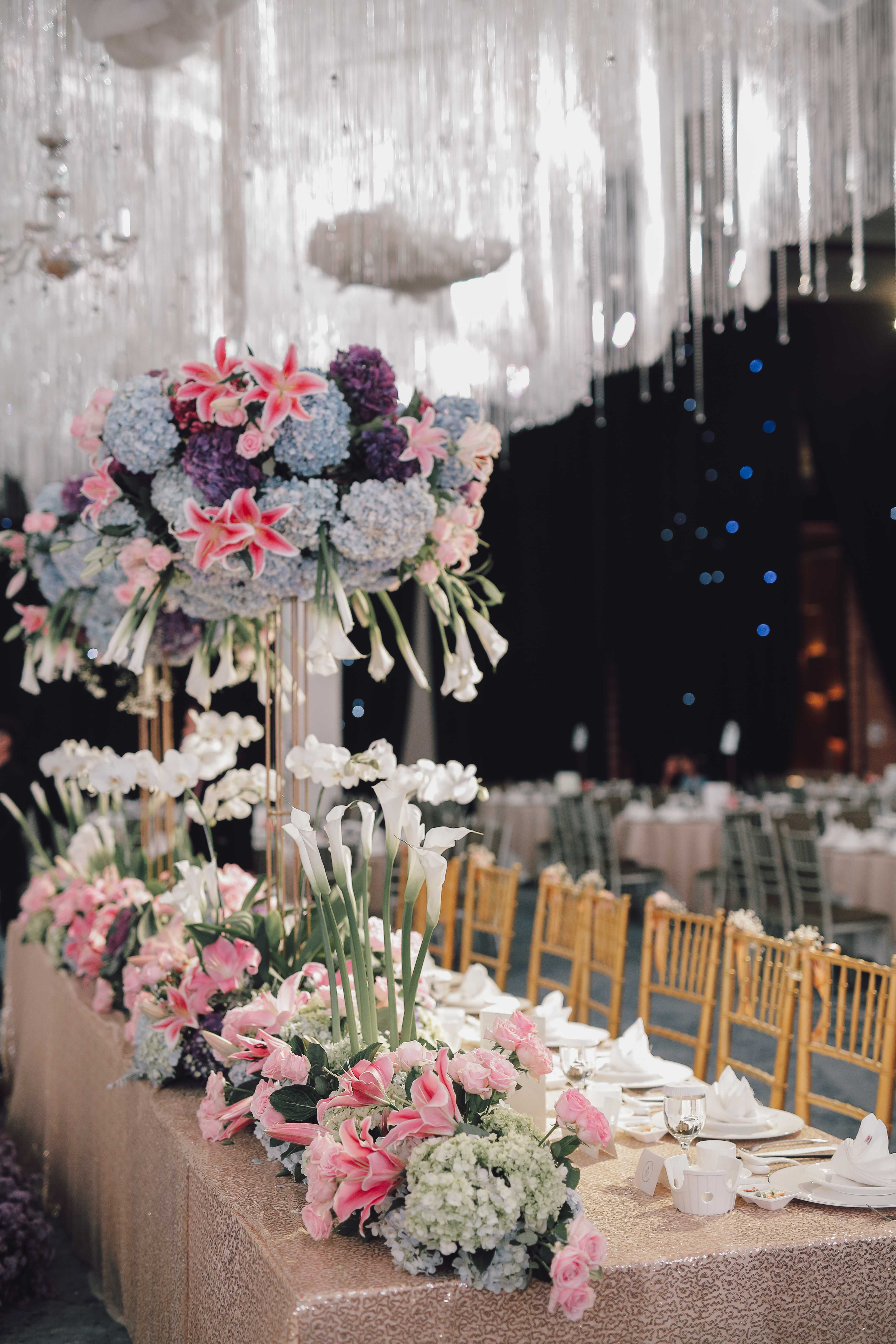 https://alexandra.bridestory.com/image/upload/assets/alls3795-SktYORpAS.jpg